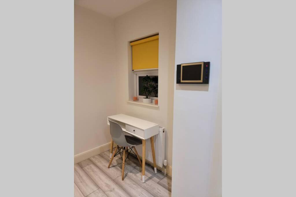 Contemporary 3 Bed Apartment In Hendon Central. מראה חיצוני תמונה