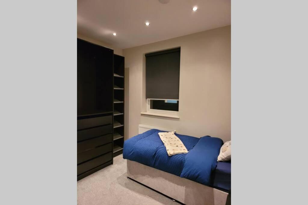 Contemporary 3 Bed Apartment In Hendon Central. מראה חיצוני תמונה